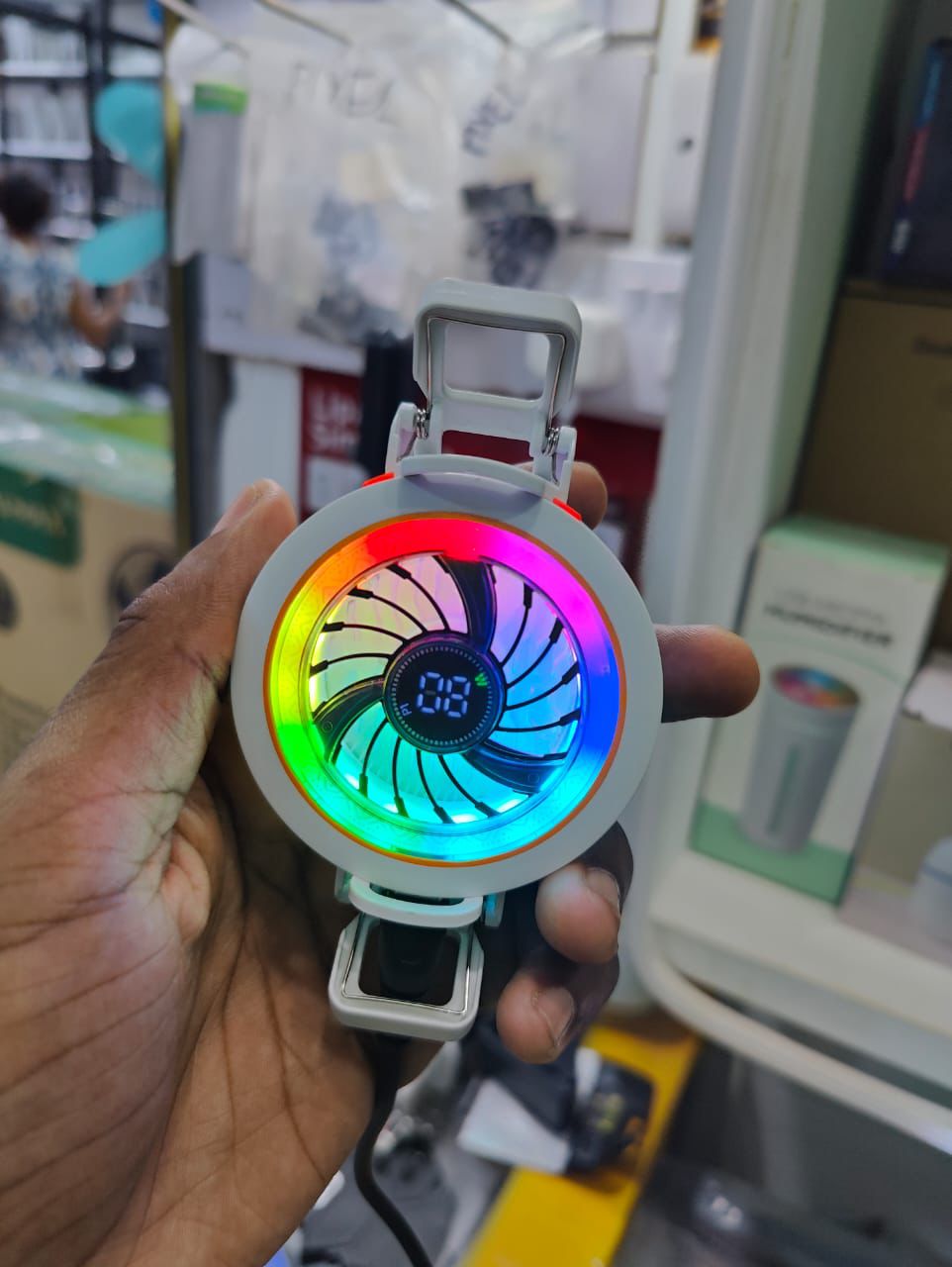 Phone Cooler | Facti Shop